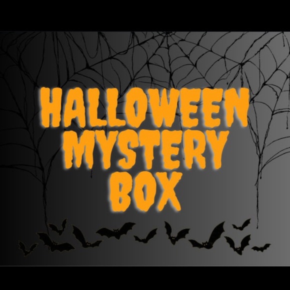 Halloween Mystery Box Jewelry and Accesories - Picture 1 of 2